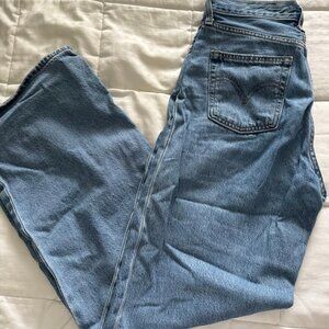 Levi's Ribcage Wideleg size 25